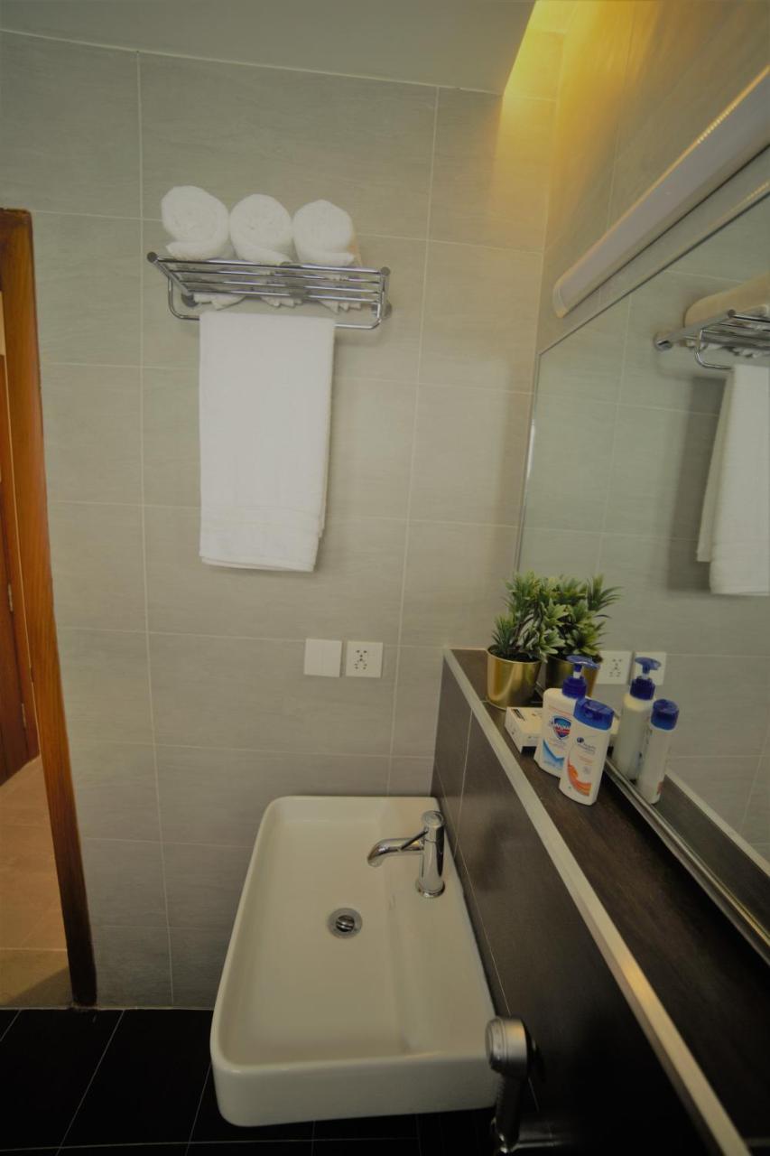 Space Luxury Rental Suites Rawalpindi Ngoại thất bức ảnh