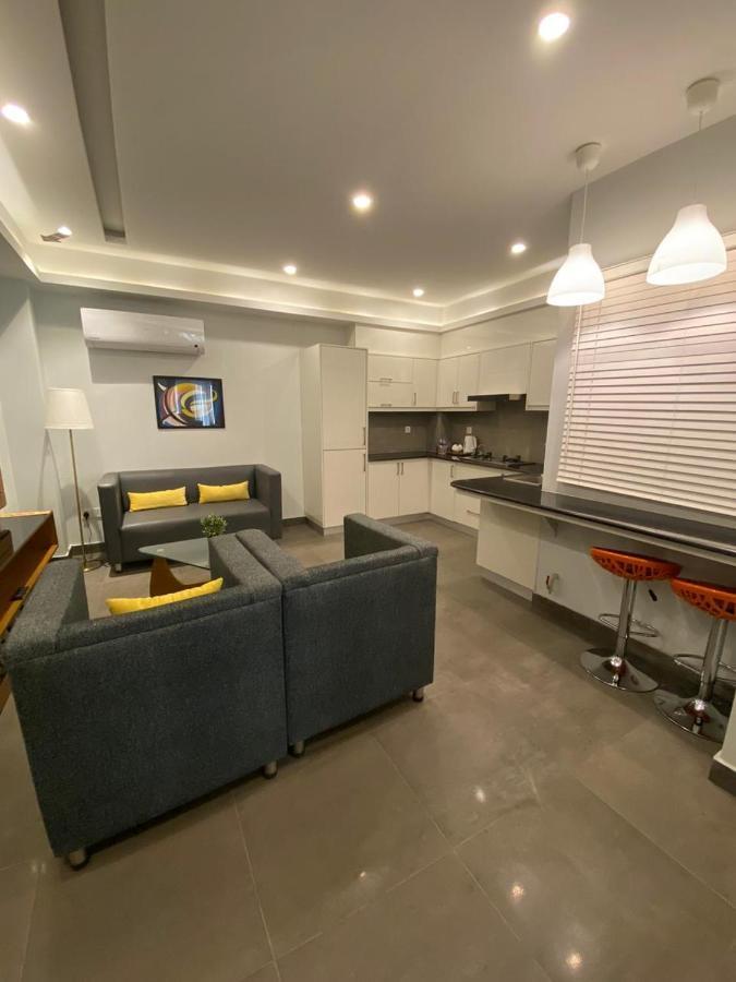 Space Luxury Rental Suites Rawalpindi Ngoại thất bức ảnh